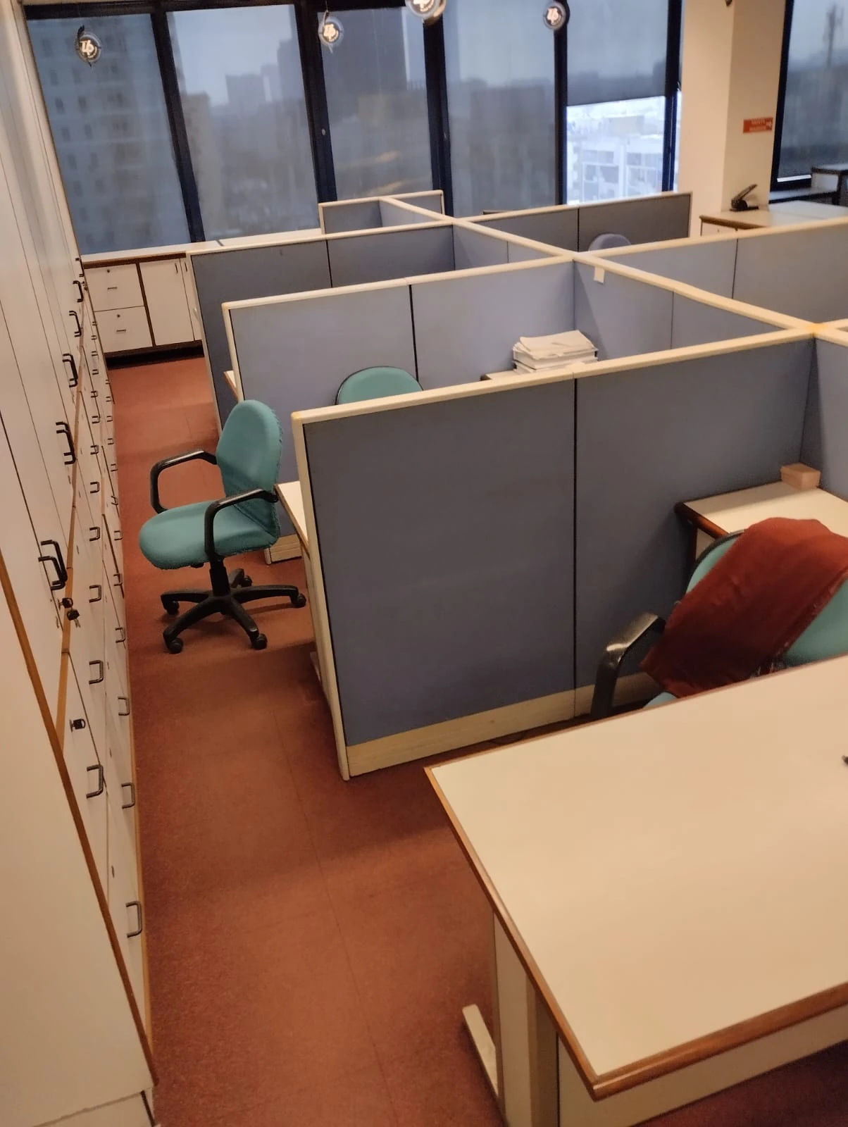 PSO 6th & 7th: A narrow route connects rows of partitioned desks. Existing condition · 28 January 2023.